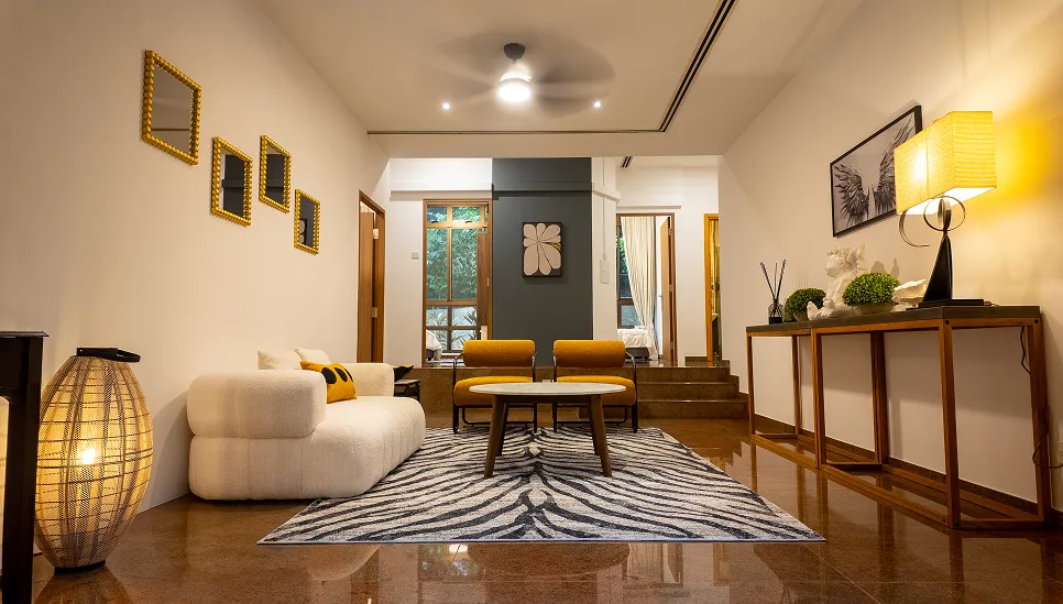 Manhattan Mansion living area