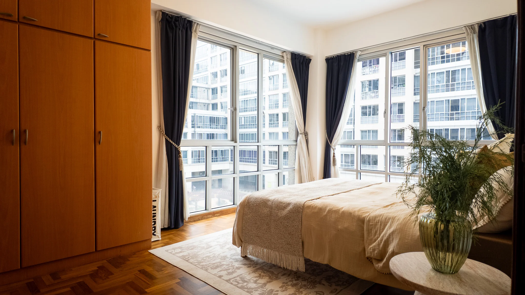 Master Bedroom - Room 5 - 2